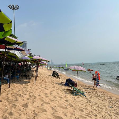 Yuri Guesthouse Jomtien Beach Dış mekan fotoğraf